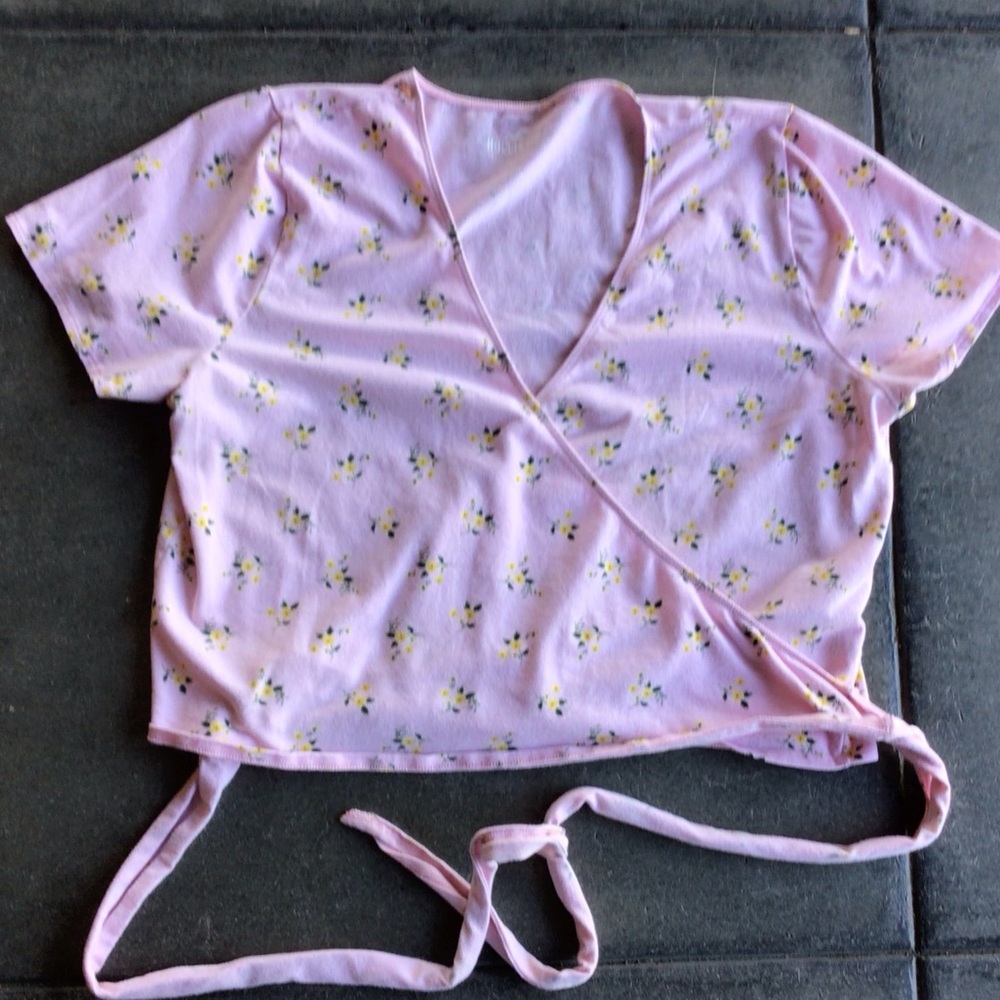 Hollister Pink Wrap Tee
